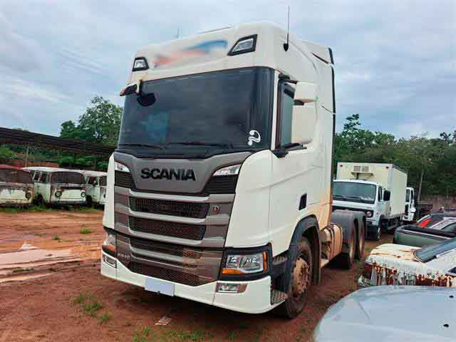 LOTE 004 R540 A6X4 2022/2023
