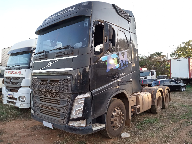 LOTE 069 FH 540 6X4T 2021/2021