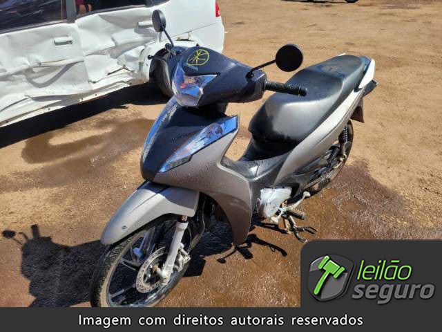 LOTE 003 HONDA BIZ 125 2023