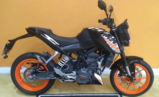 Lote 008 - Ktm Duke 200 