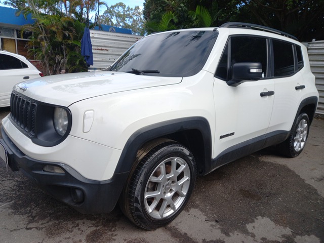 LOTE 006 JEEP RENEGADE SPORT AT