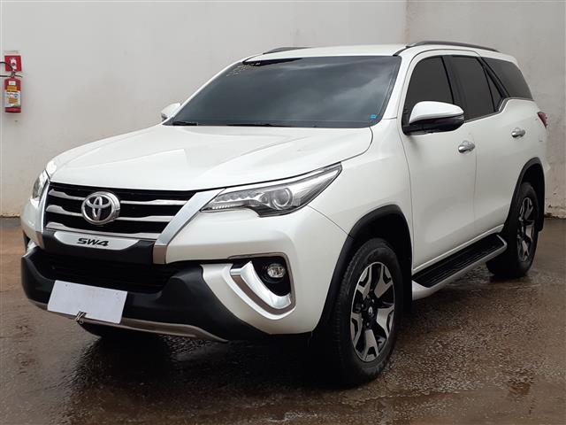 LOTE 069 HILUX SWDMDA4JD 2020/2020 